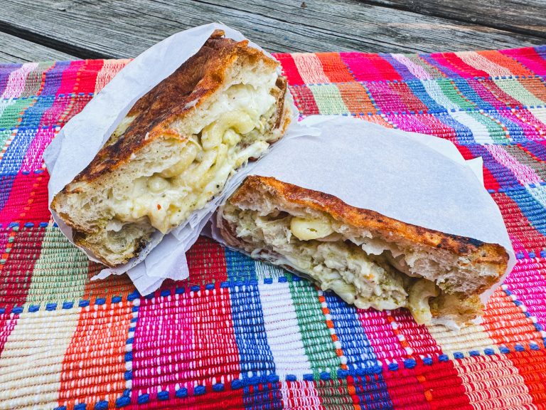 Mac and Cheese Pesto Grilled Cheese