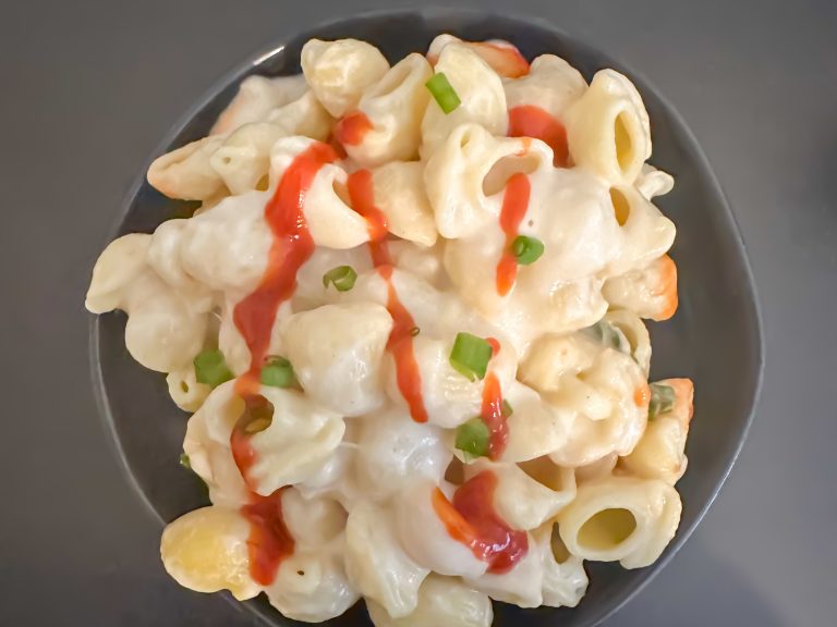 Extra Mature Cheddar and Gruyère mac and cheese recipe