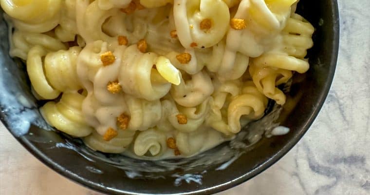Spiced Apple Cheddar and Fontina Mac and Cheese Recipe